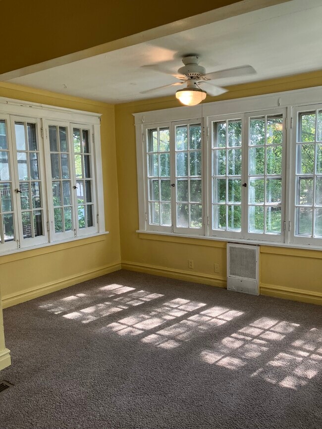 Photo - 438 California Ave