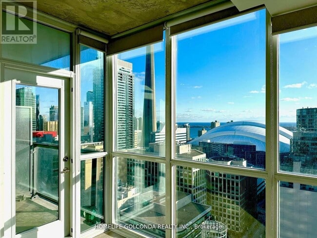 Photo - 88 Blue Jays Way Unité 2607