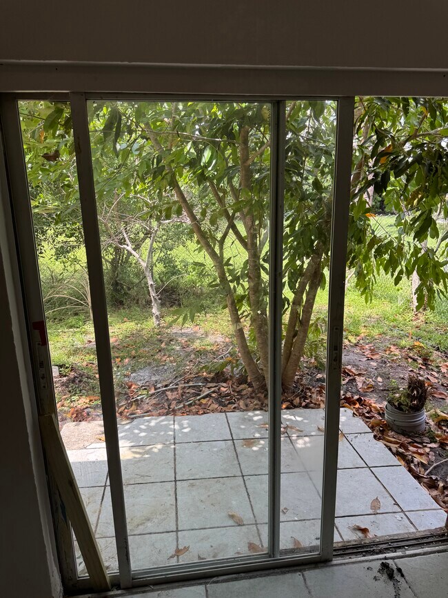 Photo - 2143 Laura Ln Unit 47B