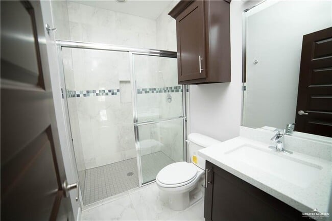 Photo - 7 7th St Unit B