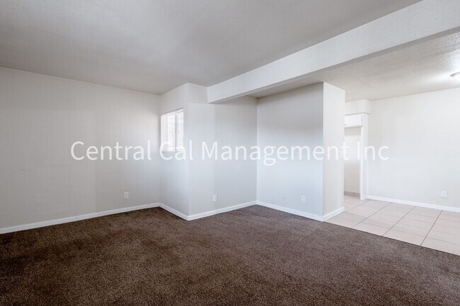 Photo - 813 Karma Ct Unit Apt D