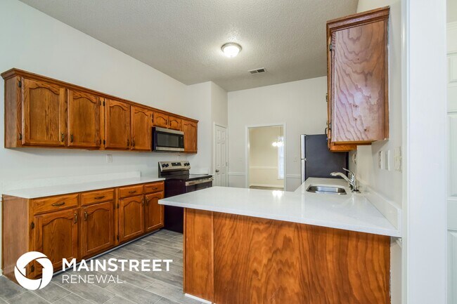 Photo - 4927 Bradfield Run