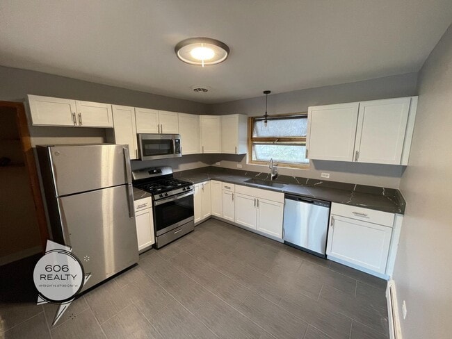 Photo - Fully Remodeled Apt on Harlem! Unit 2M