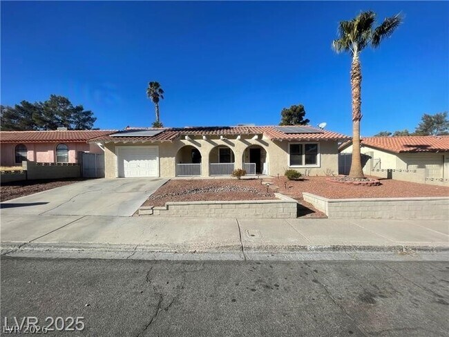 Building Photo - 2265 Heavenly View Dr