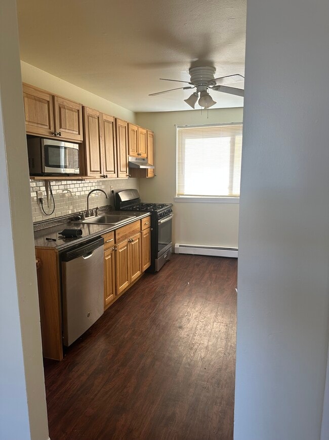 Photo - 2 Van Zant St Unit A5