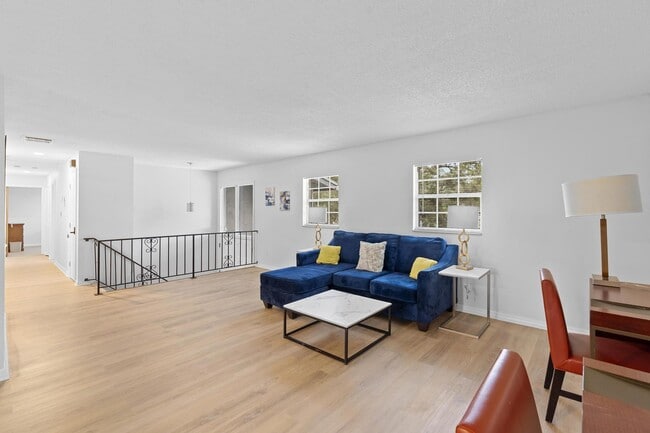 Photo - 5348 Hillock Ct