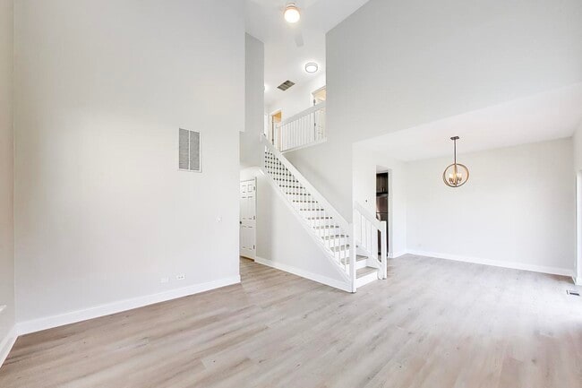 Photo - 2219 Rossiter Pkwy