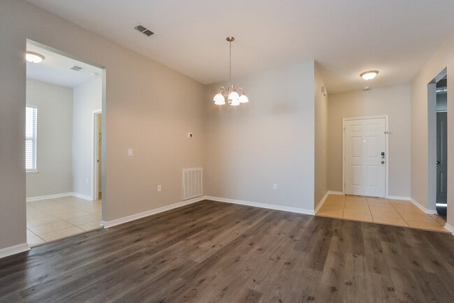 Photo - 5471 Silver Thistle Ln