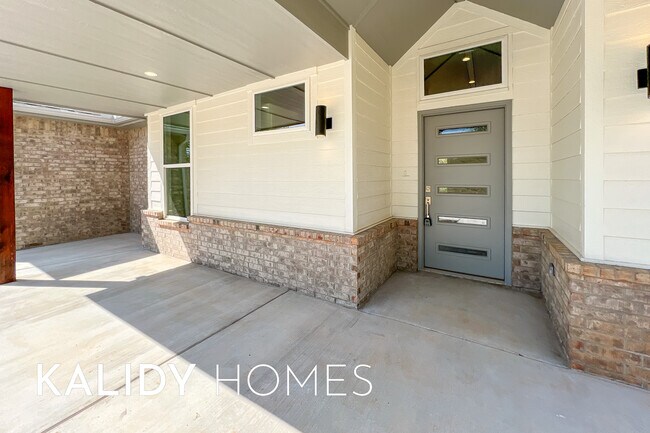 Photo - 21301 SE 103rd St