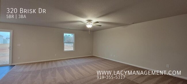 Photo - 320 Brisk Dr