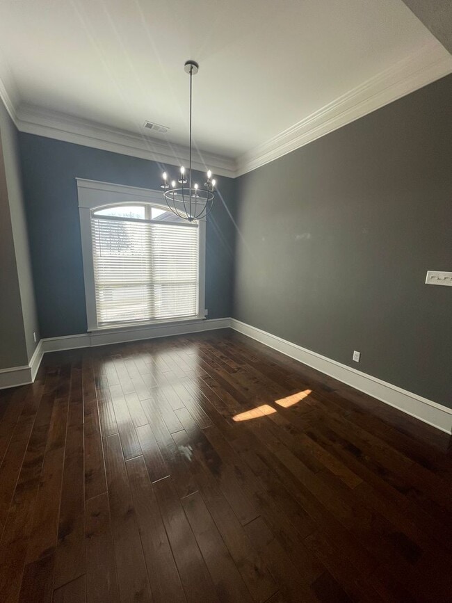 Photo - Great location in Sherwood