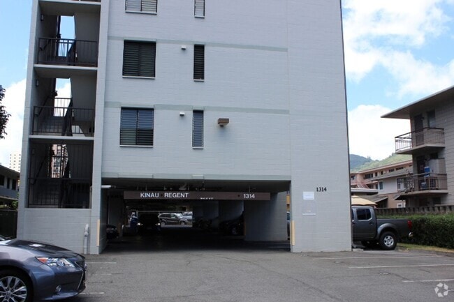 Building Photo - FOR RENT-1314 Kinau ST #204 Rental