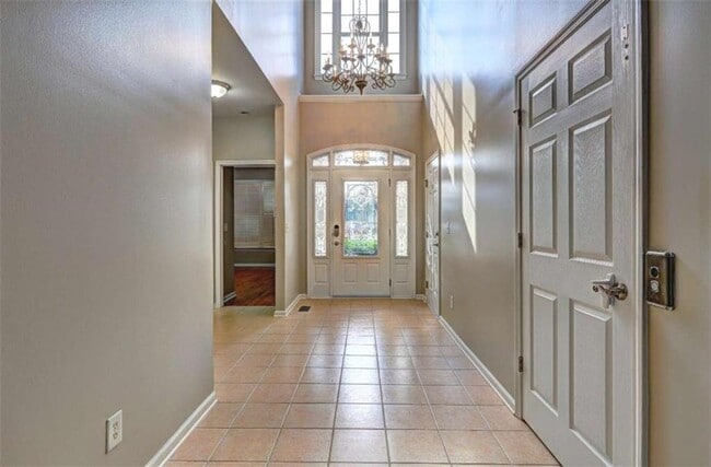 Photo - 490 Grand Teton Cir