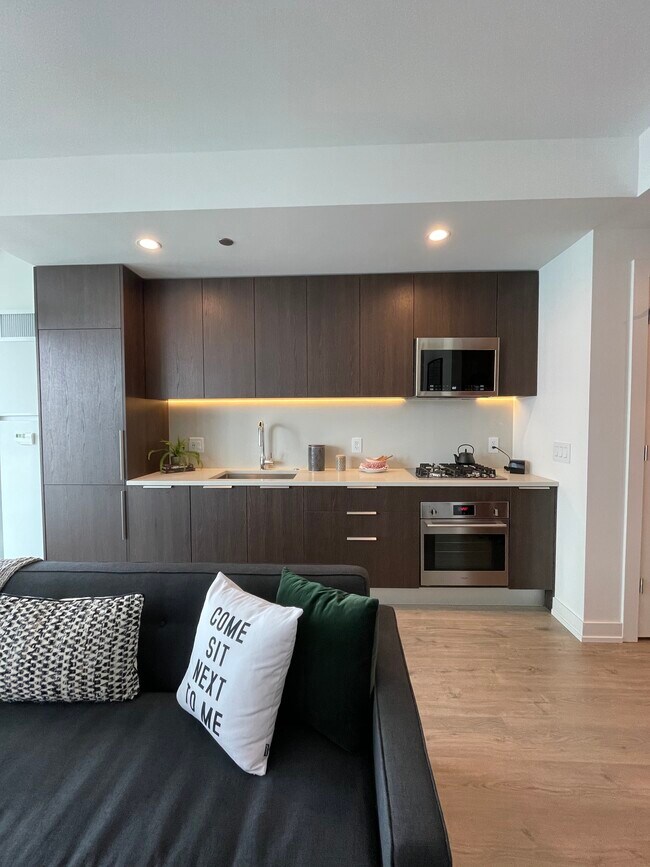 Photo - 206 W Division St Unit 1812