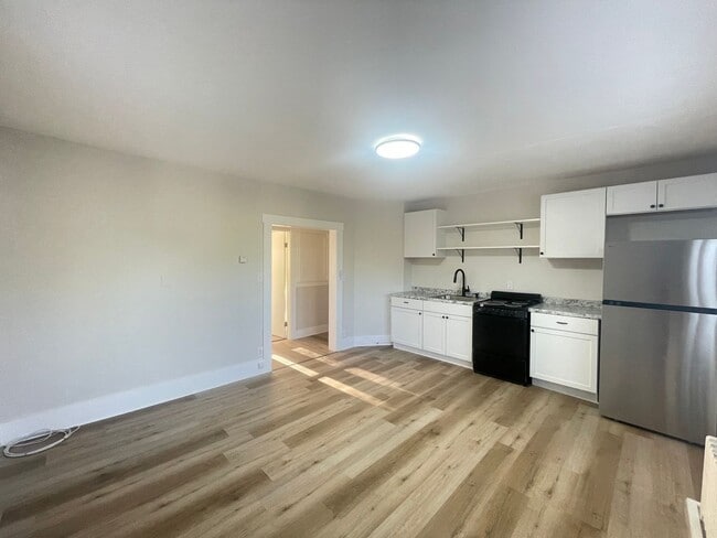 Photo - 55 Henriette St Unit 6
