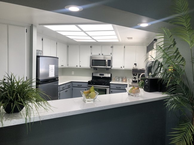 Clubhouse Kitchen