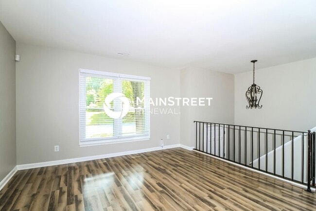 Photo - 4 Bedroom Pet-Friendly Home in Greensboro, NC with Main Street Renewal