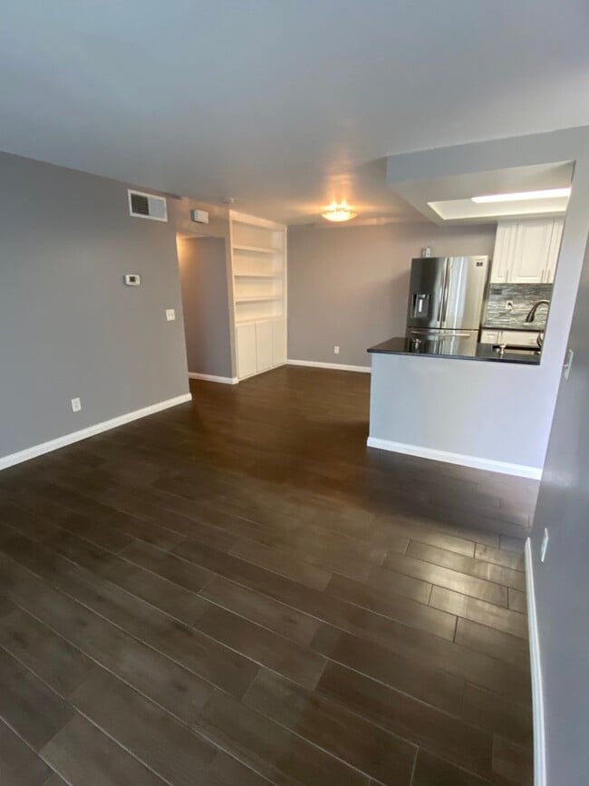 Photo - 2BD / 1BA Apartment with AC and parking in Mission Valley!