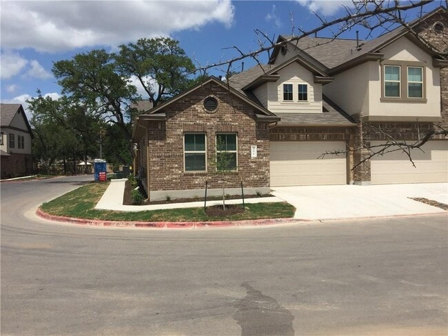 Building Photo - 2304 S Lakeline Blvd Unit 491