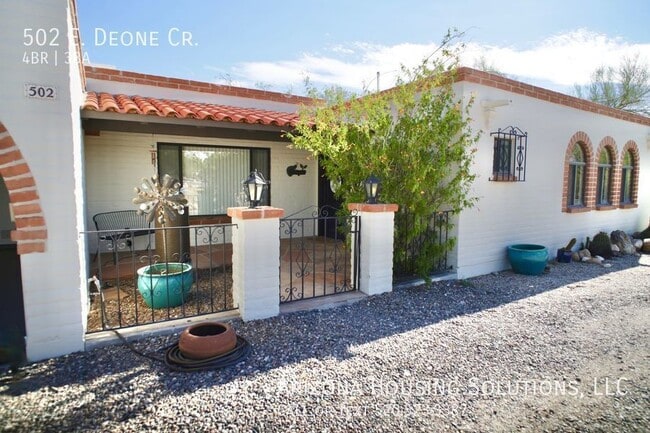 Building Photo - 502 E Deone Cir