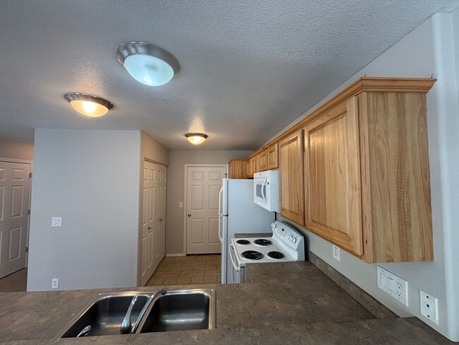 Photo - 3 Bedroom 2.5 Bath Two Story Duplex