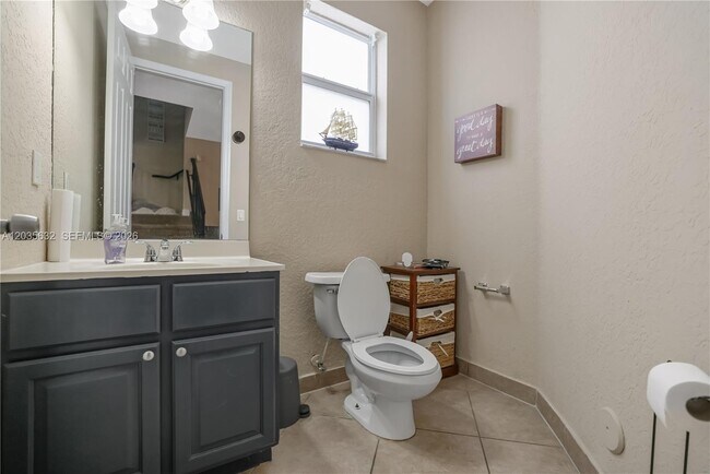 Photo - 1111 NW 1st Ave