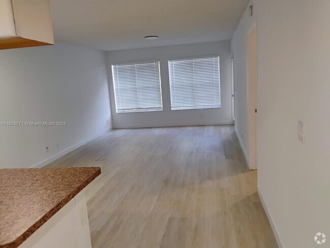 Building Photo - 6332 La Costa Dr Unit F Rental