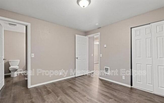 Building Photo - 507 Madison St Unit B