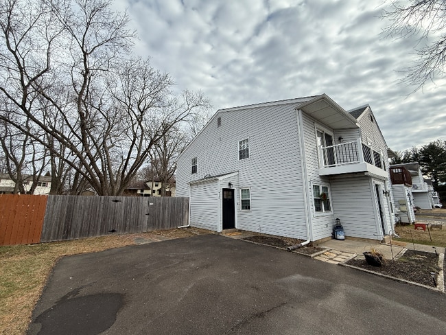 Photo - 713 Timber Ln