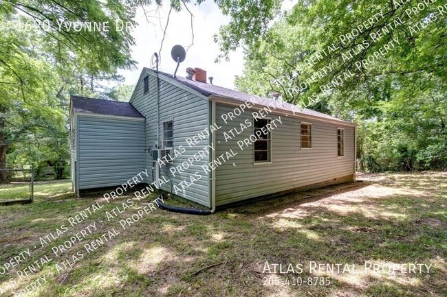 Photo - 1620 Yvonne Dr