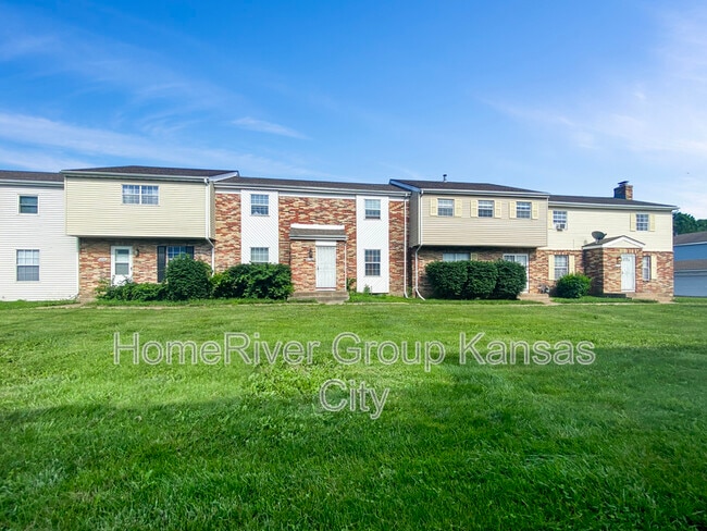 Photo - 6046 E 129th St Townhome