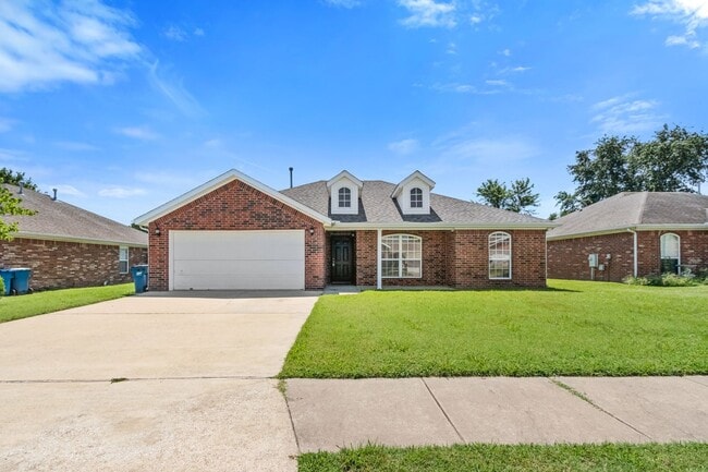 Building Photo - Great Location 3 Bedroom in Bentonville!