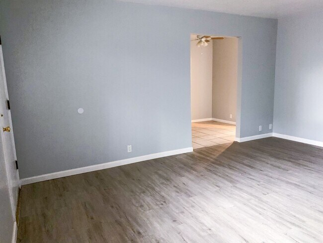 Photo - Large One-Bedroom Units Near Nob Hill
