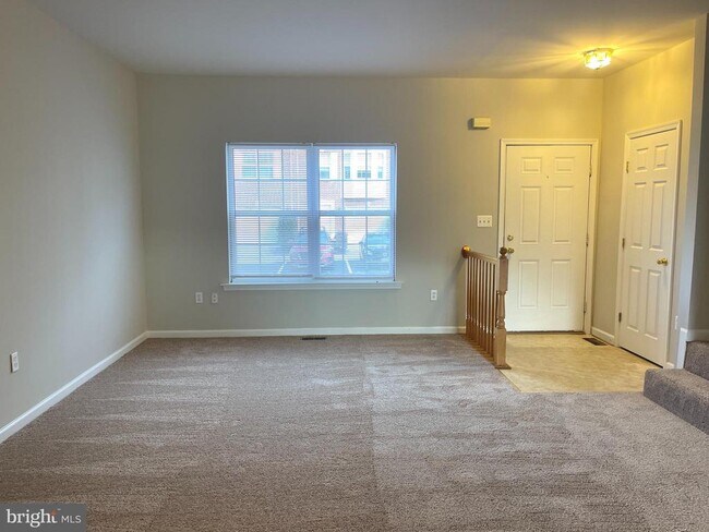 Photo - 27 Townes Pl