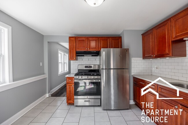 Photo - 2014 W 22nd Pl Unit 2