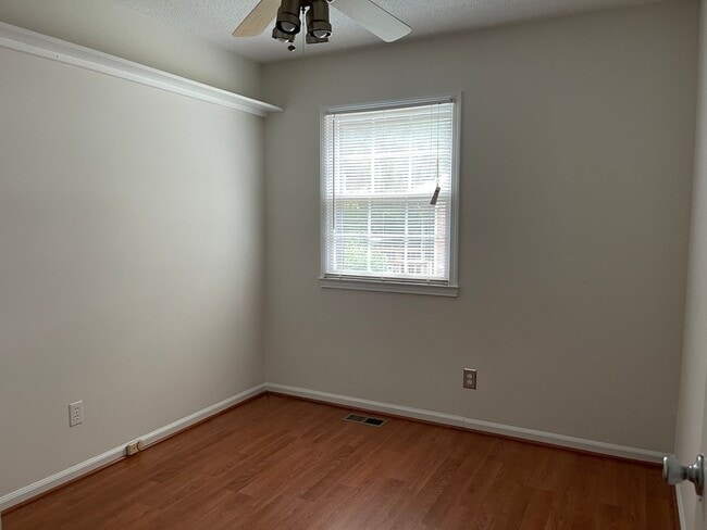 Photo - Lovely 3 Bedroom Ranch Home in Raleigh!
