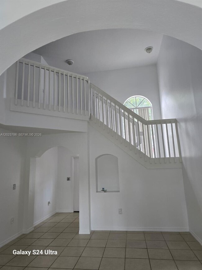 Photo - 13658 SW 142nd Terrace