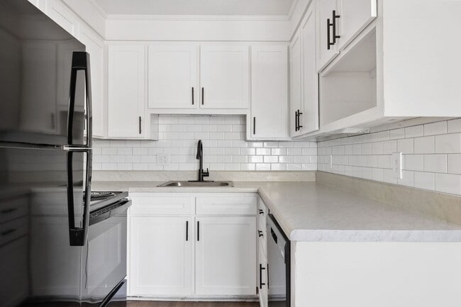 Photo - River Front Apartments