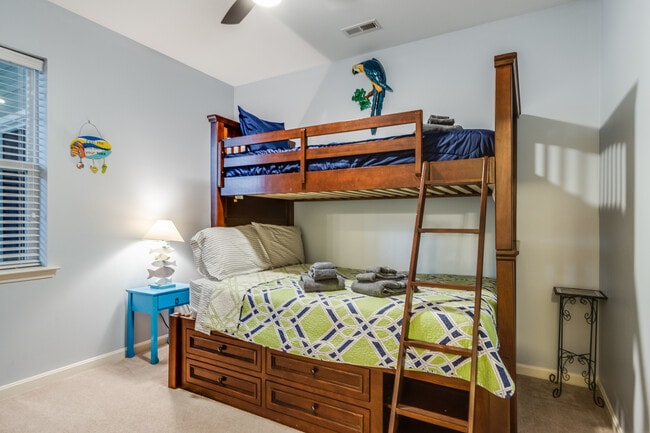 Bedroom 3 (Full/Twin) - 37696 Ulster Dr Unit 2