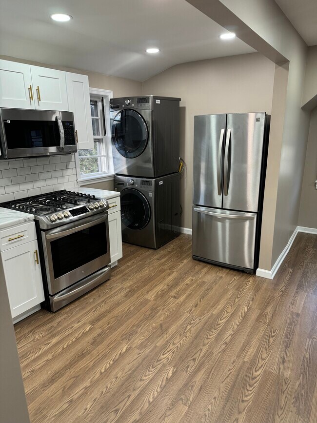 77 Ave Apartments Unit 2 Yonkers, NY