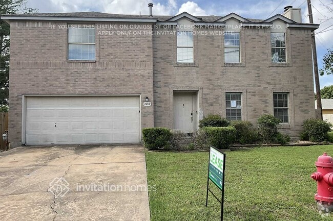 Building Photo - 2101 Logan Dr Rental