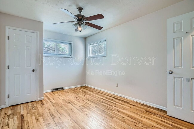 Photo - 403 S Owens St