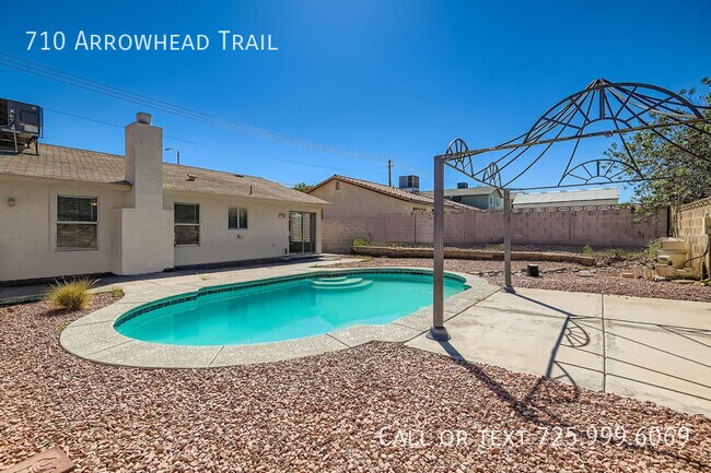 Building Photo - 710 Arrowhead Trail Rental