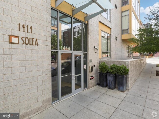 Building Photo - 1414 Belmont St NW Unit 204 Rental