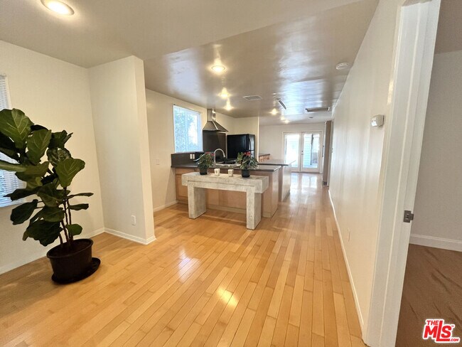 11673 Mississippi Ave