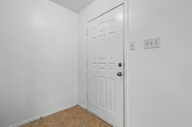 Photo - 4271 Cave Cove Ct