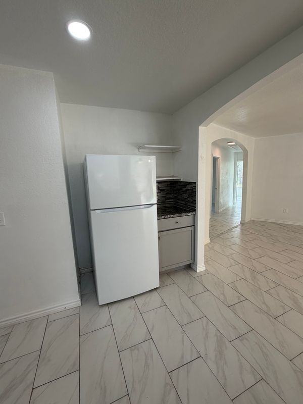 Photo - 9210 Tacquard Dr