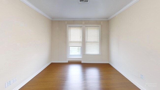 Photo - 2973 Washington St Unidad 1