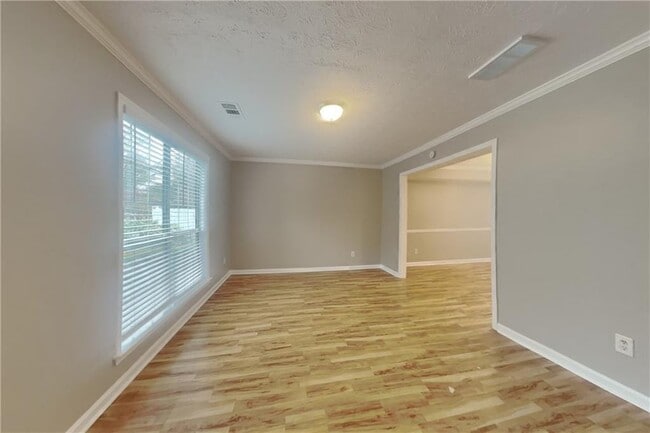 Photo - 2455 Compton Pl