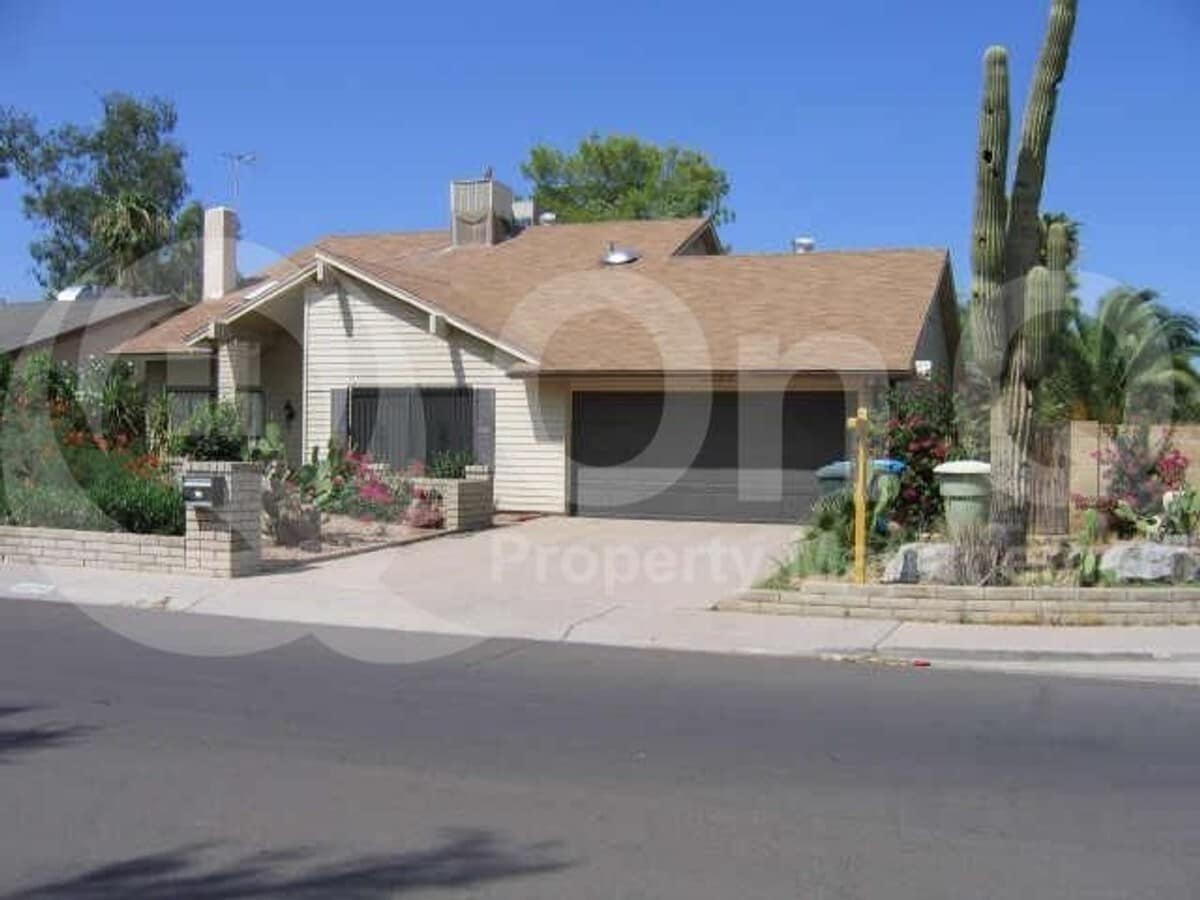 Photo - 6630 S 42nd St House